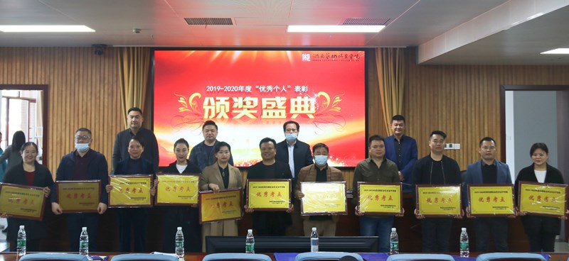 懷化吉光琴行有限公司,懷化吉光琴行,懷化鋼琴，懷化琴行，懷化雅馬哈鋼琴